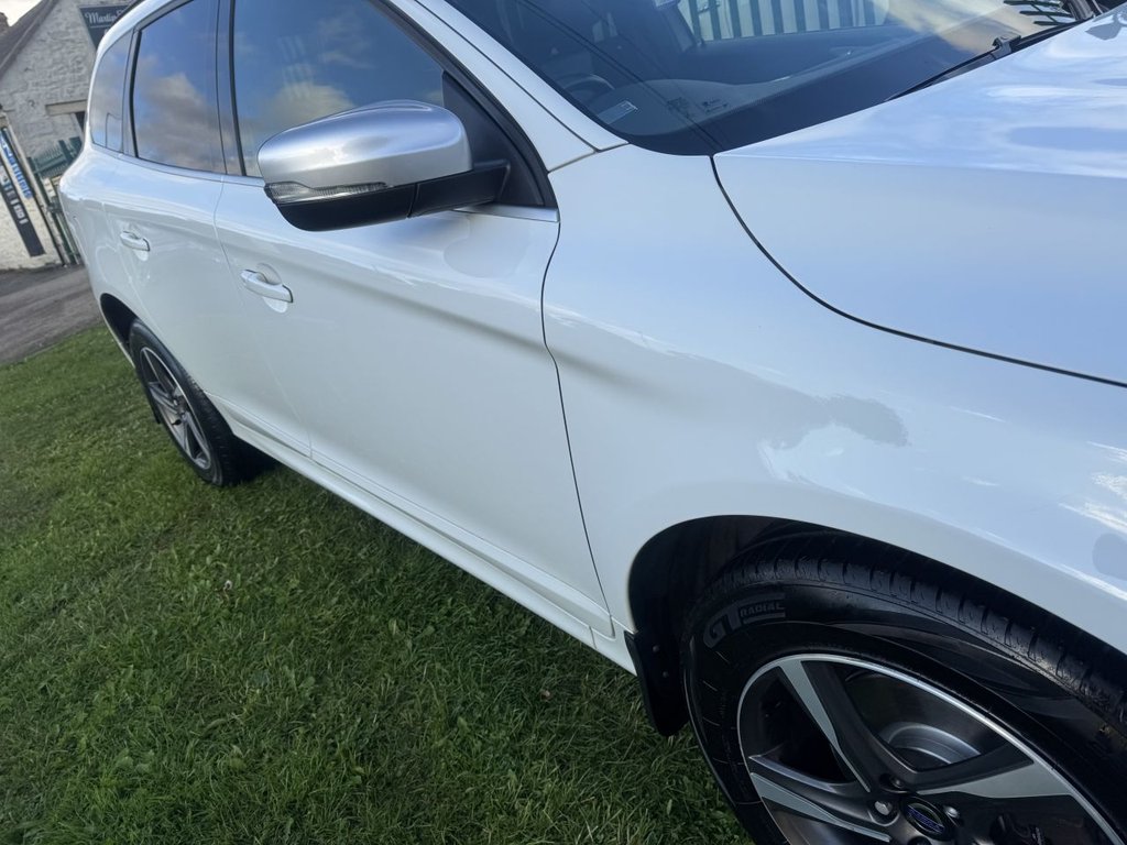 Used Volvo XC60 2015 for sale - 76333279: Photo 9