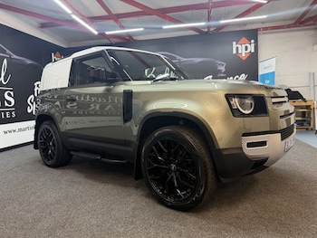 Used Land Rover Defender 2024 for sale - 78501323: Photo