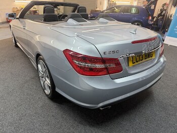 Used Mercedes-Benz E Class 2013 for sale - 78314782: Photo