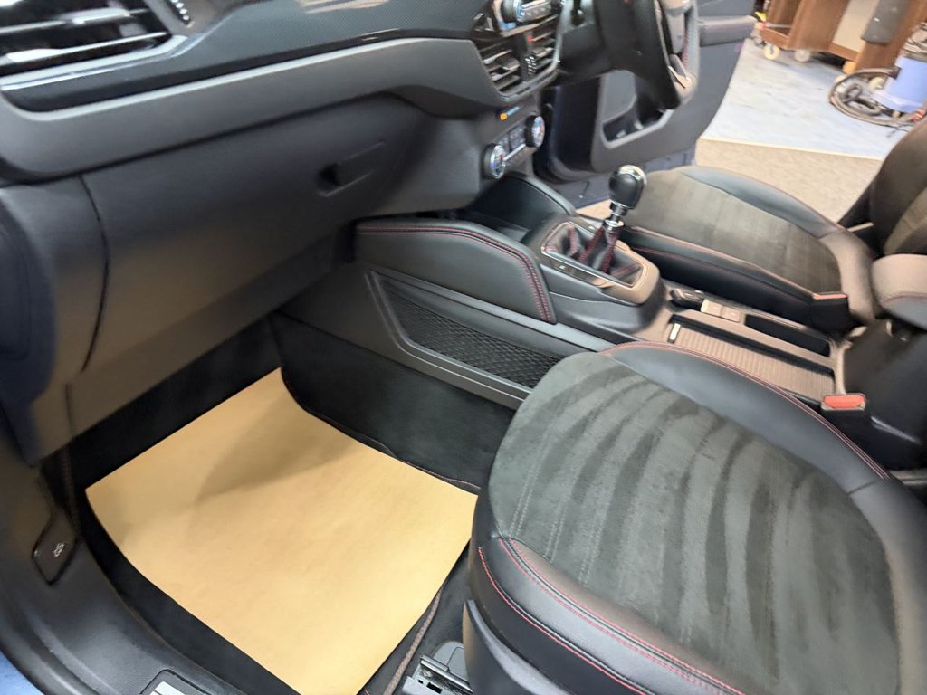 Used Ford Kuga 2022 for sale - 78200672: Photo 32