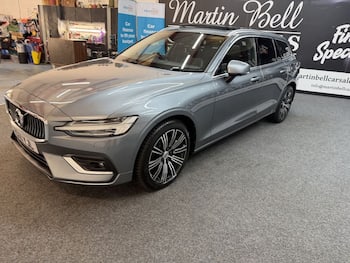 Used Volvo V60 2021 for sale - 79777428: Photo