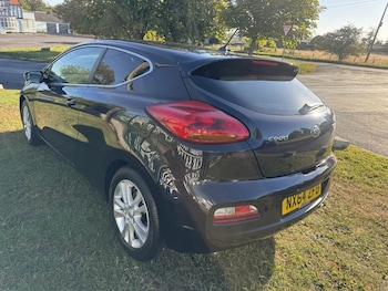 Used Kia Pro Ceed 2014 for sale - 75624951: Photo