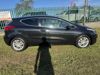 Used Kia Pro Ceed 2014 for sale - 75624951: Photo