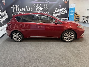 Used Toyota Auris 2018 for sale - 79345602: Photo