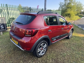 Used Dacia Sandero Stepway 2019 for sale - 75619213: Photo