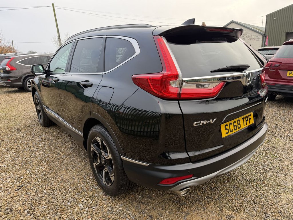 Used Honda CR-V 2019 for sale - 76617402: Photo 3