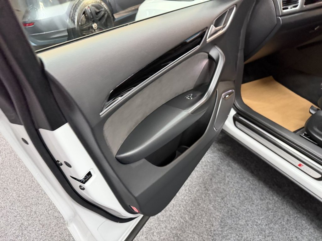 Used Audi Q3 2017 for sale - 76973719: Photo 13