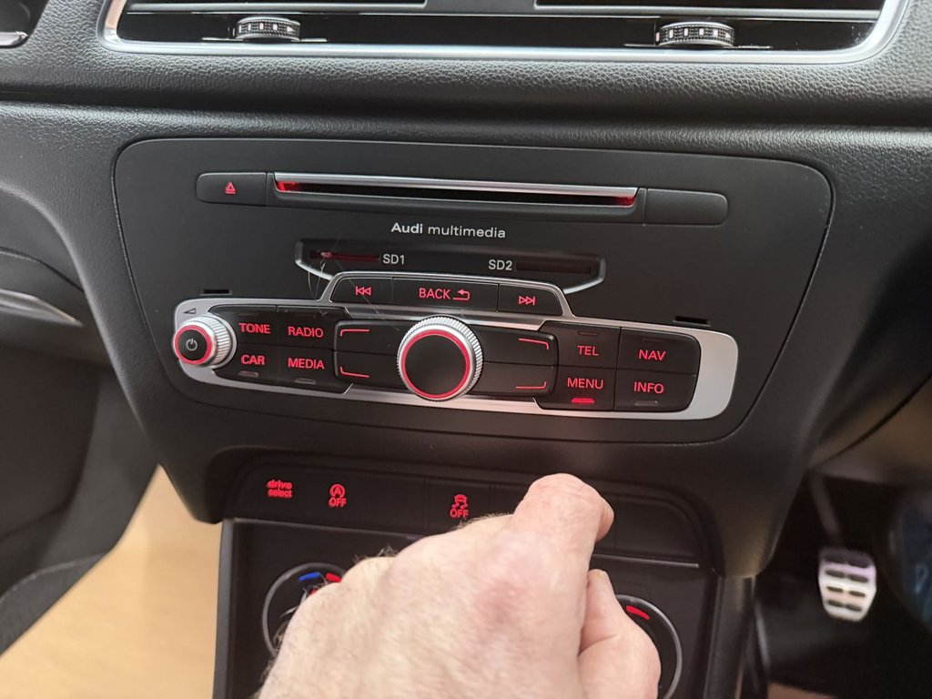 Used Audi Q3 2017 for sale - 76973719: Photo 19