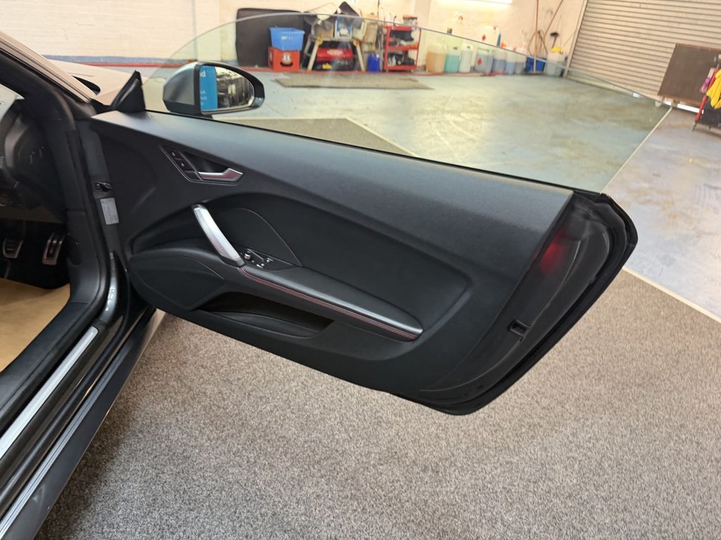 Used Audi TT 2015 for sale - 78096347: Photo 32