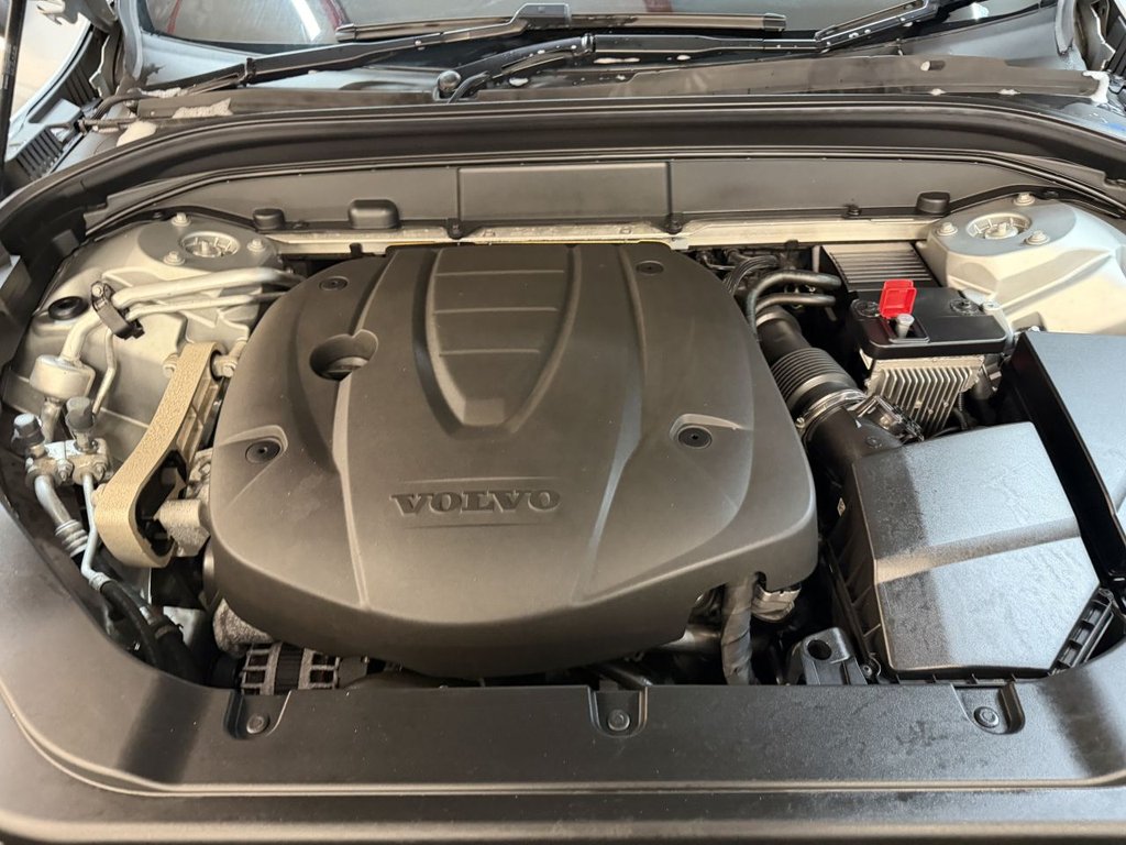 Used Volvo XC60 2019 for sale - 78102584: Photo 14