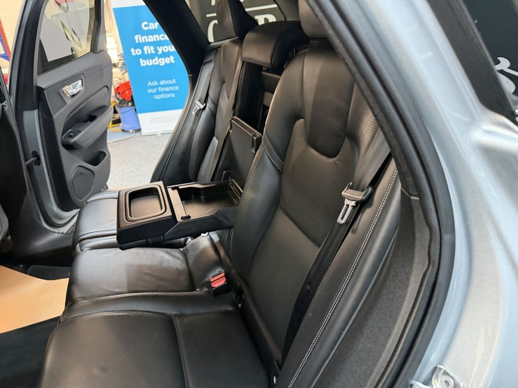 Used Volvo XC60 2019 for sale - 78102584: Photo 17