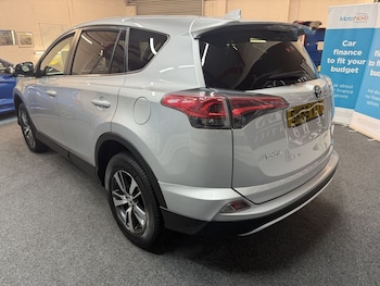 Used Toyota RAV4 2016 for sale - 78619261: Photo