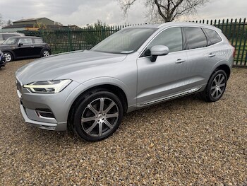 Used Volvo XC60 2019 for sale - 76535795: Photo