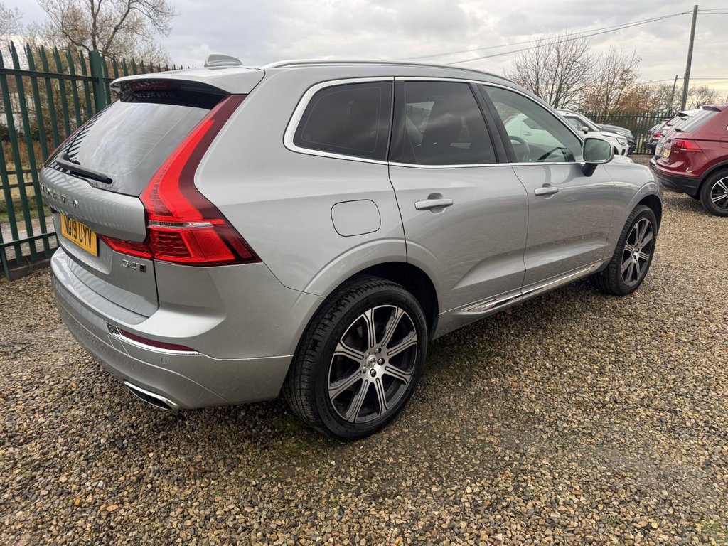 Used Volvo XC60 2019 for sale - 76535795: Photo 3