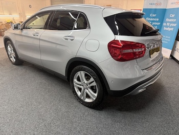 Used Mercedes-Benz GLA 2017 for sale - 78487251: Photo