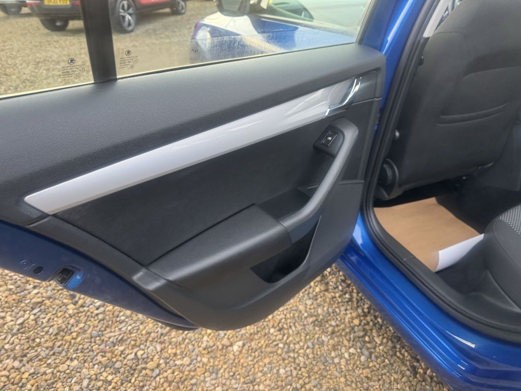 Used Skoda Octavia 2016 for sale - 76469747: Photo 32