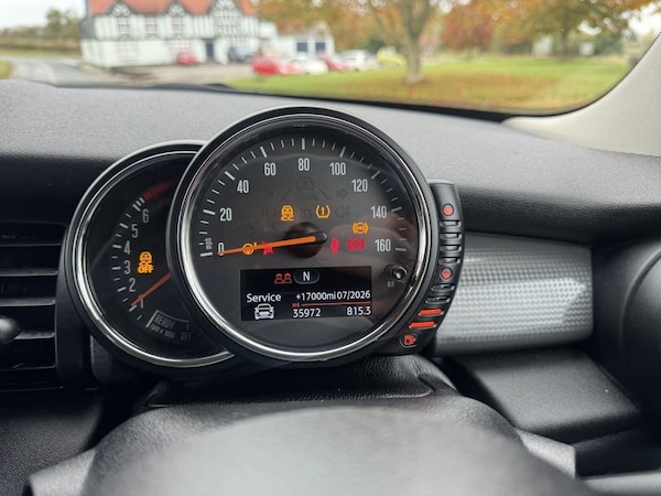 Used MINI Hatch 2015 for sale - 76333639: Photo 16