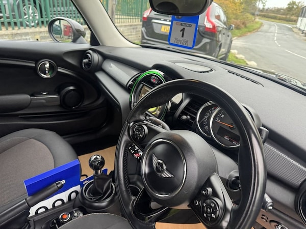 Used MINI Hatch 2015 for sale - 76333639: Photo 20