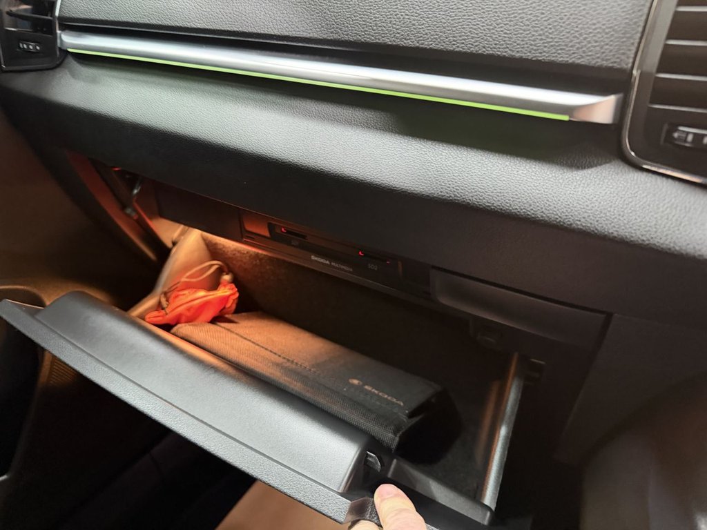 Used Skoda Karoq 2018 for sale - 77287785: Photo 33