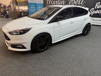 Used Ford Focus 2016 for sale - 79493501: Photo