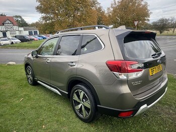 Used Subaru Forester 2021 for sale - 76236192: Photo 4