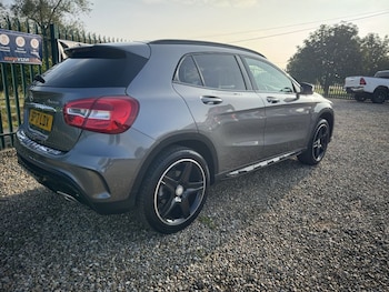 Used Mercedes-Benz GLA 2017 for sale - 78912535: Photo