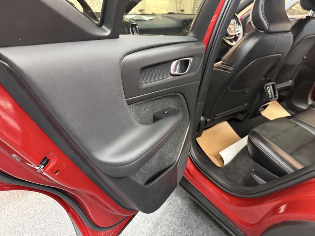 Used Volvo XC40 2020 for sale - 77779931: Photo 30