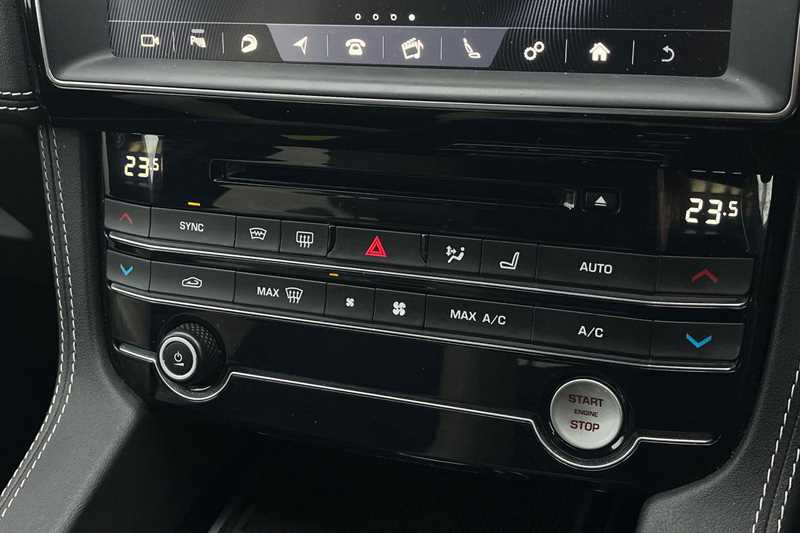 Used Jaguar F-Pace 2019 for sale - 77481130: Photo 15