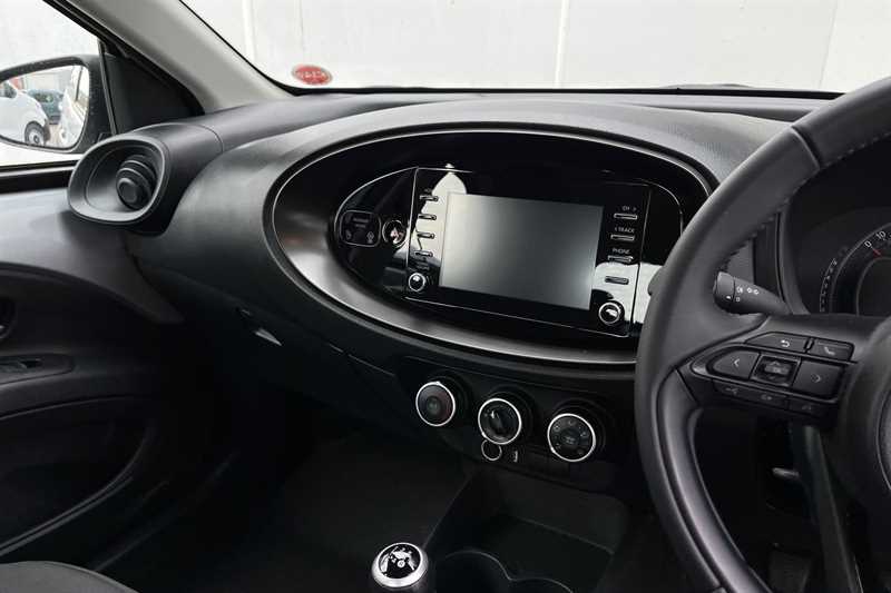 Used Toyota Aygo X 2023 for sale - 78119359: Photo 14