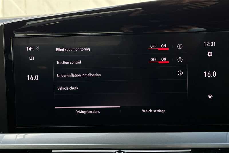 Used Vauxhall Mokka Electric for sale - 78221967: Photo 47