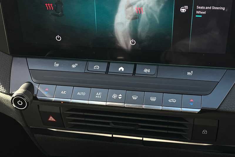 Used Vauxhall Astra 2023 for sale - 76857118: Photo 15