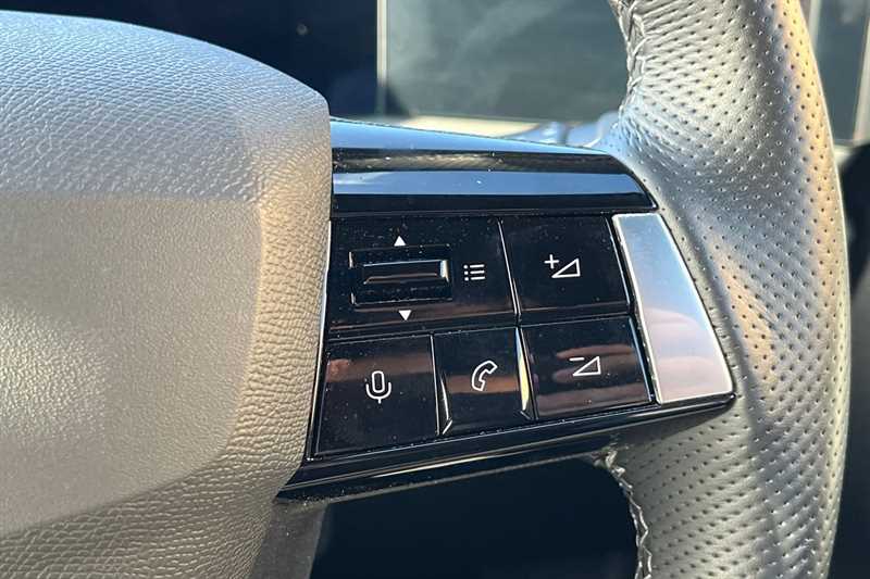 Used Vauxhall Astra 2023 for sale - 76857118: Photo 22