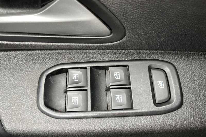 Used Dacia Duster 2023 for sale - 77561709: Photo 16