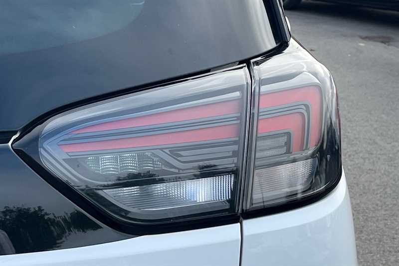 Used Vauxhall Crossland for sale - 76463396: Photo 32