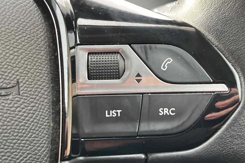 Used Peugeot 2008 2021 for sale - 77728254: Photo 22