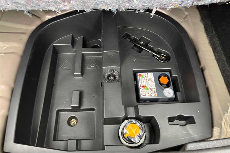 Used Nissan Juke 2022 for sale - 77843123: Photo 37