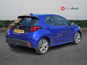 Used Toyota Yaris 2024 for sale - 79416731: Photo