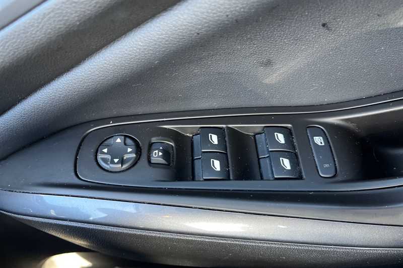 Used Vauxhall Grandland X 2019 for sale - 76756441: Photo 16