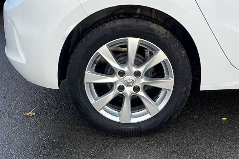 Used Vauxhall Corsa 2023 for sale - 76956322: Photo 9