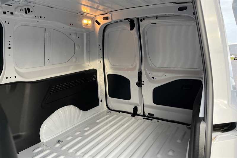 Used Vauxhall Combo for sale - 78208579: Photo 24