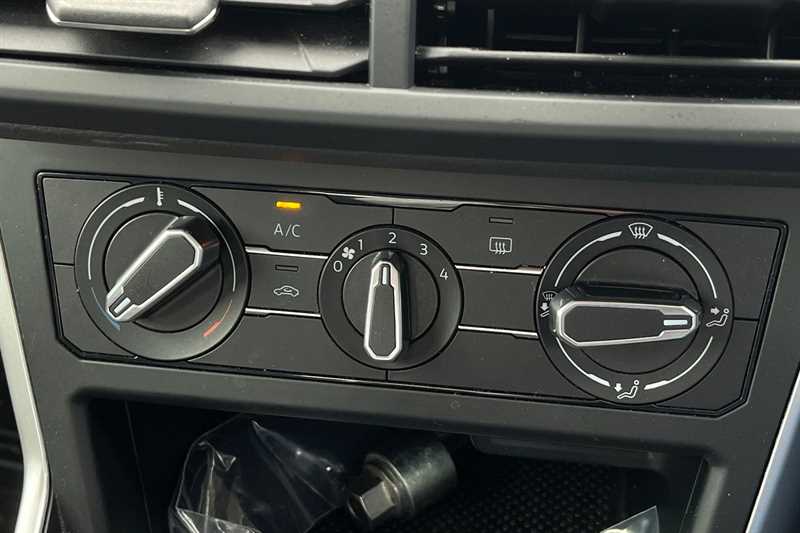 Used Volkswagen Polo for sale - 76756382: Photo 15