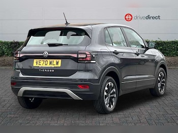 Used Volkswagen T-Cross 2021 for sale - 77727347: Photo