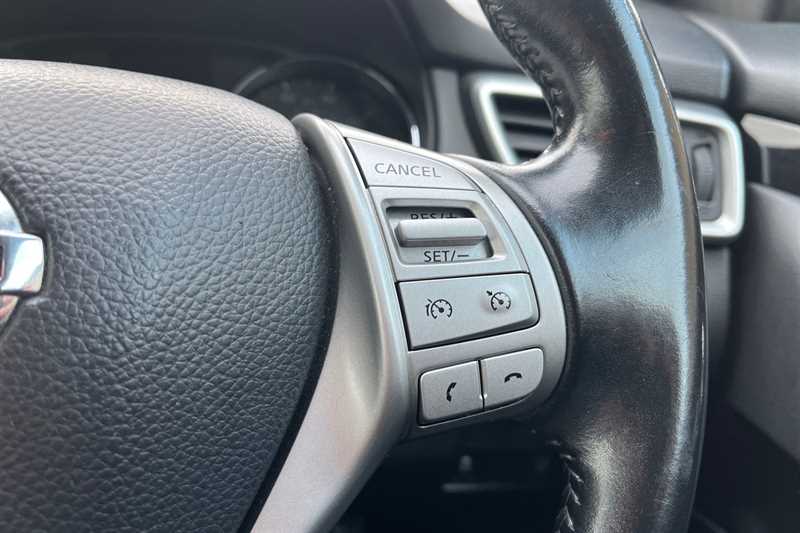 Used Nissan Qashqai 2017 for sale - 76956104: Photo 22