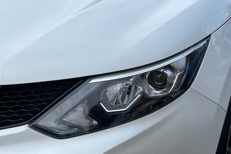 Used Nissan Qashqai 2017 for sale - 76956104: Photo 29