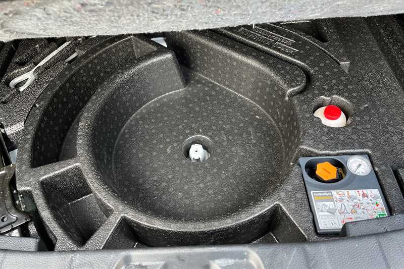 Used Nissan Qashqai 2017 for sale - 76956104: Photo 37