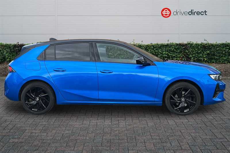 Used Vauxhall Astra 2024 for sale - 77930363: Photo 2