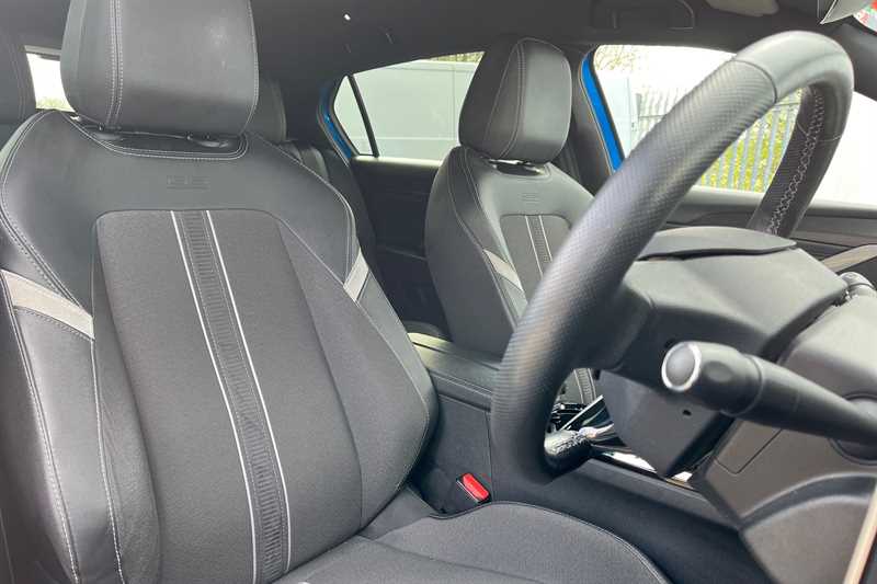 Used Vauxhall Astra 2024 for sale - 77930363: Photo 23