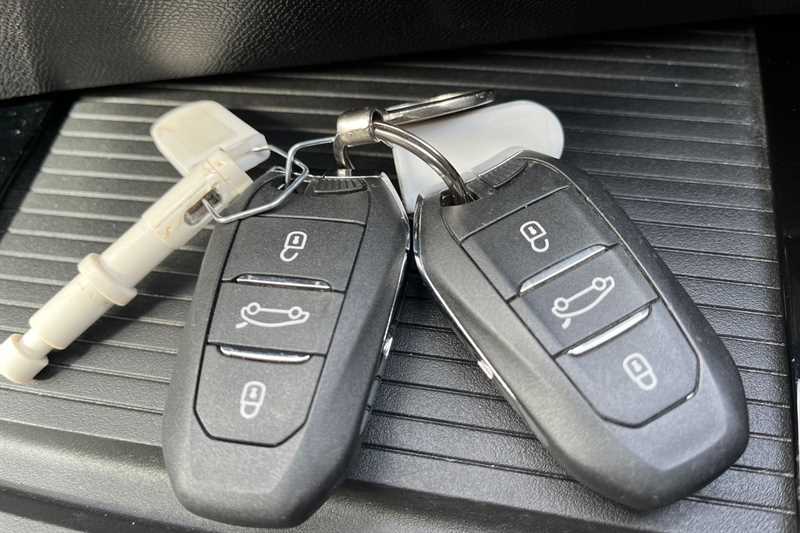 Used Vauxhall Astra 2024 for sale - 77930363: Photo 36