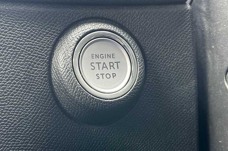 Used Vauxhall Astra 2024 for sale - 77930363: Photo 47