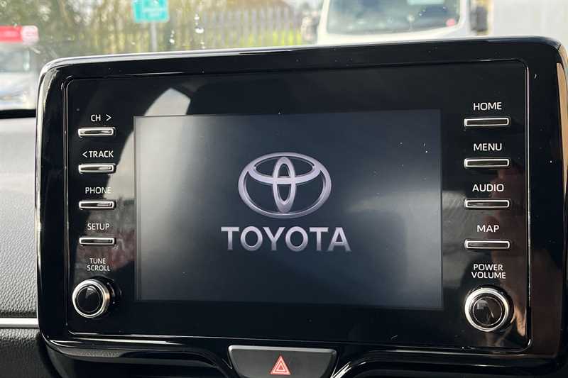 Used Toyota Yaris 2021 for sale - 77894642: Photo 17